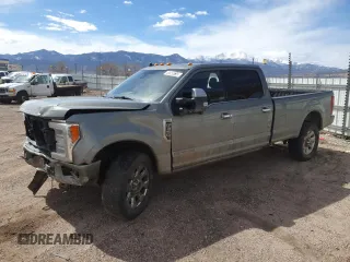 2019 Ford F-350 XL with VIN 1FT8W3BT0KEE83554, listed as a Copart auction lot 48820865 with 198,408 mi miles and Salvage Title. Bid and sale history available at DreamBid. Image 1.