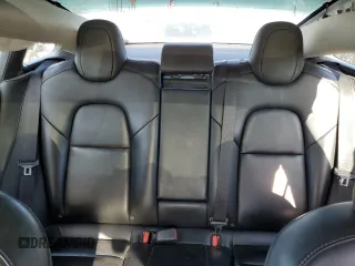 2019 Tesla Model 3 Mid Range z VIN 5YJ3E1EA7KF300175, wystawiony jako Copart lot #49651815 z przebiegiem Nie podano mil oraz Szkoda całkowita • Salvage title. Historia ofert i sprzedaży dostępna na DreamBid. Obrazek 10.
