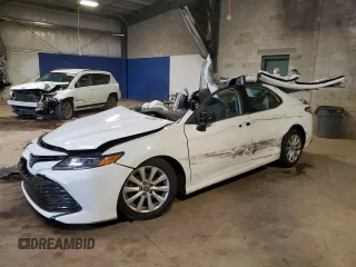 2020 Toyota Camry LE with VIN 4T1C11AK4LU998615, listed as a Copart auction lot 50336895 with 56,547 mi miles and Salvage Title. Bid and sale history available at DreamBid. Image 1.