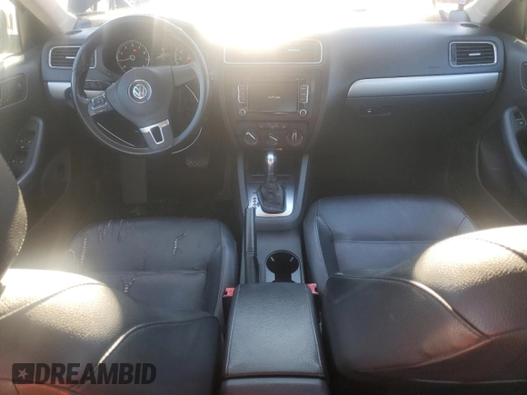 2013 Volkswagen Jetta SE with VIN 3VWDP7AJ8DM443056, listed as a Copart auction lot 87353414 with 266,562 mi miles and Clean title. Bid and sale history available at DreamBid. Image 8.