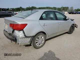 2012 Kia Forte EX with VIN KNAFU4A26C5596404, listed as a Copart auction lot 61070394 with 206,387 mi miles and Salvage Title. Bid and sale history available at carsss.com. Image 3.