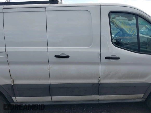 2022 Ford Transit Cargo with VIN 1FTBR1YG6NKA84259, listed as a IAAI auction lot 40764177 with 80,042 mi miles and . Bid and sale history available at DreamBid. Image 13.