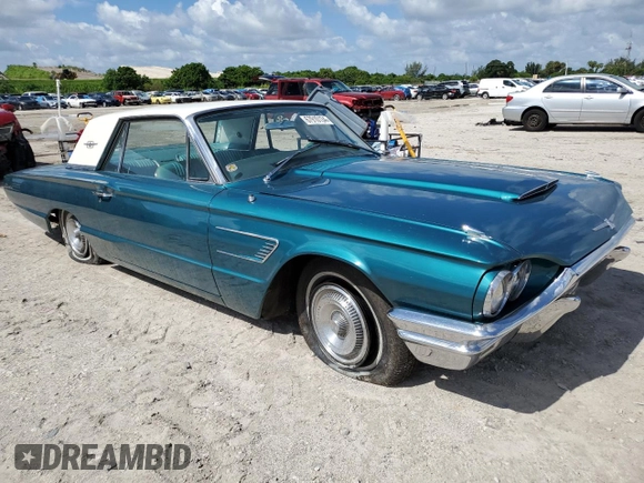 1965 Ford Thunderbird with VIN 5Y83Z168315, listed as a Copart auction lot 67910134 with 60,274 mi miles and Clean Title. Bid and sale history available at DreamBid. Image 4.