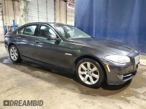 2013 BMW 5 Series 550i xDrive with VIN WBAFU9C57DDY71564, listed as a Copart auction lot 48030035 with 115,040 mi miles and Clean Title. Bid and sale history available at carsss.com. Image 4.