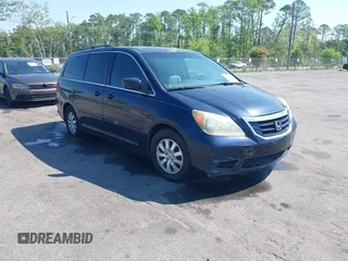 2008 Honda Odyssey EX-L with VIN 5FNRL38778B094070, listed as a IAAI auction lot 41842536 with 211,390 mi miles. Bid and sale history available at carsss.com. Image 1.
