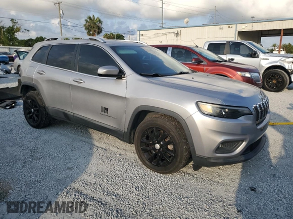 2019 Jeep Cherokee Latitude с VIN 1C4PJLCB9KD187227, выставлен на аукционе Copart как лот 57993515 с пробегом 89 712 миль миль и Списание • Salvage title. История ставок и продаж доступна на DreamBid. Изображение 4.