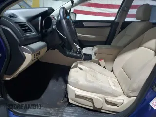2016 Subaru Legacy 2.5i z VIN 4S3BNAA67G3035615, wystawiony jako Copart lot #47747725 z przebiegiem 122 948 mil mil oraz Szkoda całkowita • Salvage title. Historia ofert i sprzedaży dostępna na DreamBid. Obrazek 7.