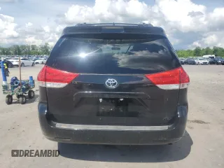 2011 Toyota Sienna XLE AAS with VIN 5TDYK3DC3BS106218, listed as a Copart auction lot 55977105 with 279,622 mi miles and Clean Title. Bid and sale history available at DreamBid. Image 6.