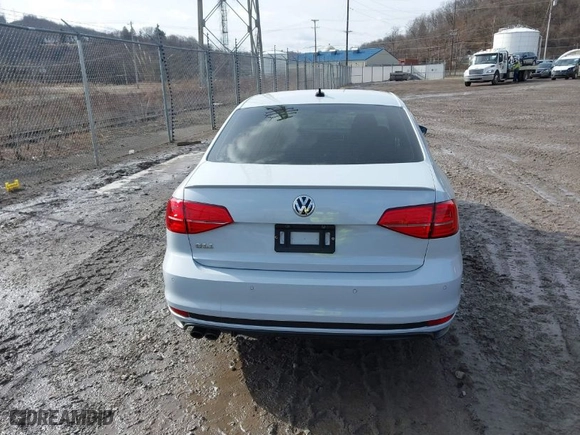 2017 Volkswagen Jetta GLI with VIN 3VW4T7AJ7HM216331, listed as a IAAI auction lot 41513323 with 174,287 mi miles. Bid and sale history available at carsss.com. Image 16.