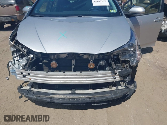 2016 Toyota Prius Two z VIN JTDKBRFU7G3005478, wystawiony jako IAAI lot #42103298 z przebiegiem 68 203 mil mil oraz . Historia ofert i sprzedaży dostępna na DreamBid. Obrazek 6.
