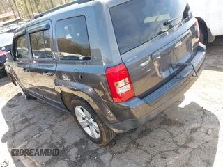 2017 Jeep Patriot Latitude with VIN 1C4NJPFB5HD183761, listed as a IAAI auction lot 41882945 with 136,001 mi miles and . Bid and sale history available at DreamBid. Image 3.