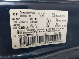 2007 Dodge Grand Caravan SXT with VIN 2D4GP44L37R356984, listed as a IAAI auction lot 41475361 with 153,843 mi miles. Bid and sale history available at carsss.com. Image 9.