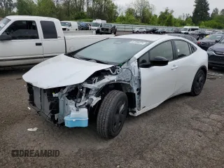 2024 Toyota Prius LE with VIN JTDADABU7R3014956, listed as a Copart auction lot 57356325 with 8,586 mi miles and Salvage title. Bid and sale history available at DreamBid. Image 1.