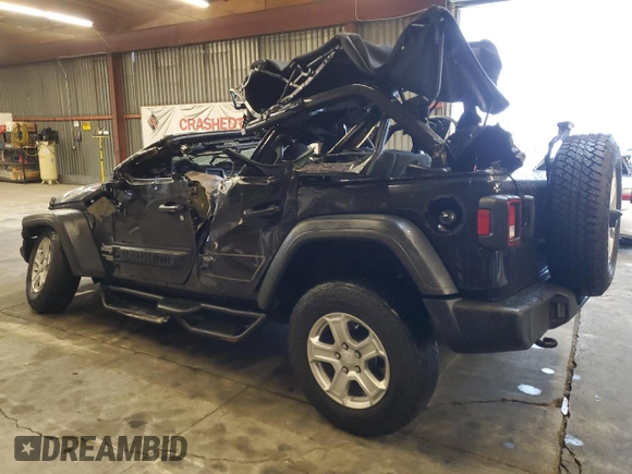2021 Jeep Wrangler Unlimited Sport Altitude with VIN 1C4HJXDG5MW532637, listed as a Copart auction lot 45236365 with 39,214 mi miles and Salvage Title. Bid and sale history available at carsss.com. Image 2.