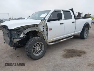 2012 Ram 2500 ST z VIN 3C6UD5HL7CG151684, wystawiony jako IAAI lot #42254751 z przebiegiem 205 423 mil mil oraz . Historia ofert i sprzedaży dostępna na DreamBid. Obrazek 18.