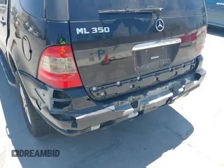 2005 Mercedes-Benz M 350 с VIN 4JGAB57E15A541021, выставлен на аукционе IAAI как лот 42686582 с пробегом 260 079 миль миль и . История ставок и продаж доступна на DreamBid. Изображение 6.