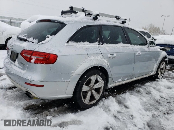 2014 Audi allroad Premium Plus with VIN WA1UFAFL4EA111251, listed as a Copart auction lot 79521734 with 136,971 mi miles and Salvage Title. Bid and sale history available at carsss.com. Image 3.