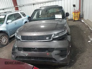 2024 Land Rover Range Rover Sport SE with VIN SAL1P9EU6RA170735, listed as a IAAI auction lot 42647850 with 8,906 mi miles and . Bid and sale history available at DreamBid. Image 11.