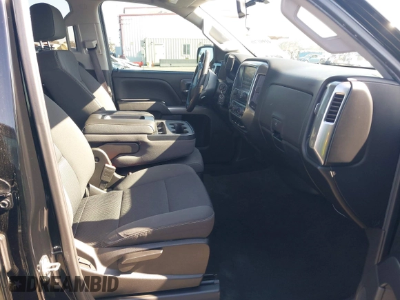 2017 Chevrolet Silverado 1500 LT with VIN 3GCPCREC5HG471758, listed as a IAAI auction lot 41991708 with 77,056 mi miles. Bid and sale history available at carsss.com. Image 5.