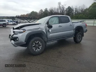 2017 Toyota Tacoma SR5 z VIN 3TMCZ5AN6HM119822, wystawiony jako Copart lot #62698115 z przebiegiem 127 936 mil mil oraz Szkoda całkowita • Salvage title. Historia ofert i sprzedaży dostępna na DreamBid. Obrazek 1.