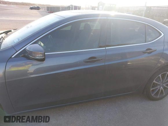 2018 Acura TLX with VIN 19UUB2F34JA008883, listed as a IAAI auction lot 41386586 with 57,928 mi miles. Bid and sale history available at carsss.com. Image 14.