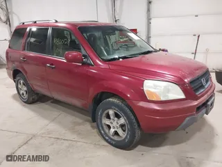 2004 Honda Pilot EX with VIN 2HKYF18584H588973, listed as a IAAI auction lot 41800129 with 221,498 mi miles. Bid and sale history available at carsss.com. Image 1.
