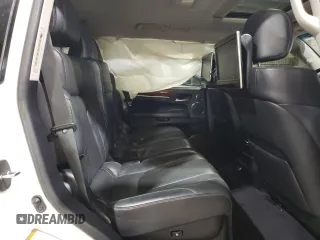 2018 Lexus LX 570 z VIN JTJHY7AX8J4262937, wystawiony jako Copart lot #49702925 z przebiegiem 104 837 mil mil oraz Szkody całkowita. Historia ofert i sprzedaży dostępna na DreamBid. Obrazek 11.