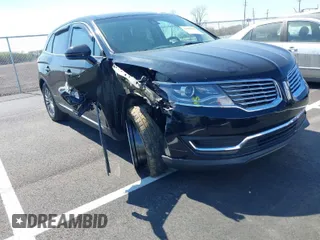 2018 Lincoln MKX Select with VIN 2LMPJ8KR1JBL15072, listed as a IAAI auction lot 41868951 with 125,743 mi miles. Bid and sale history available at carsss.com. Image 1.