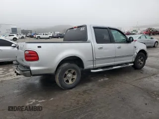 2002 Ford F-150 XLT with VIN 1FTRW07L82KD06604, listed as a Copart auction lot 44266975 with 0 mi miles and Salvage Title. Bid and sale history available at carsss.com. Image 3.