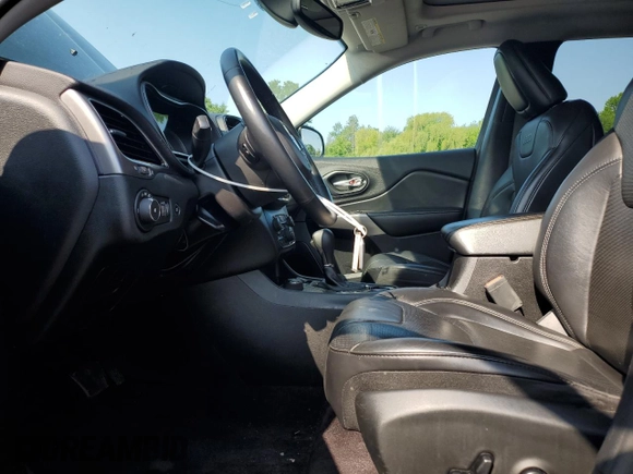 2019 Jeep Cherokee Limited with VIN 1C4PJMDX1KD103899, listed as a Copart auction lot 60519925 with 88,796 mi miles and Clean title. Bid and sale history available at DreamBid. Image 7.