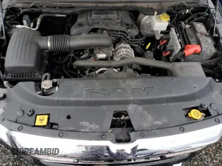 2020 Ram 1500 Limited z VIN 1C6RREHT1LN360188, wystawiony jako Copart lot #74491754 z przebiegiem Nie podano mil oraz Nie do naprawy • Non repairable. Historia ofert i sprzedaży dostępna na DreamBid. Obrazek 11.