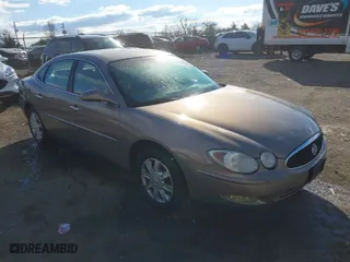 2006 Buick LaCrosse CX with VIN 2G4WC582161198312, listed as a IAAI auction lot 41652375 with 170,297 mi miles. Bid and sale history available at carsss.com. Image 1.