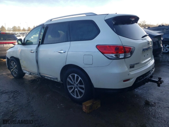 2016 Nissan Pathfinder Platinum with VIN 5N1AR2MM3GC669385, listed as a Copart auction lot 42742545 with 162,334 mi miles and Salvage Title. Bid and sale history available at carsss.com. Image 2.