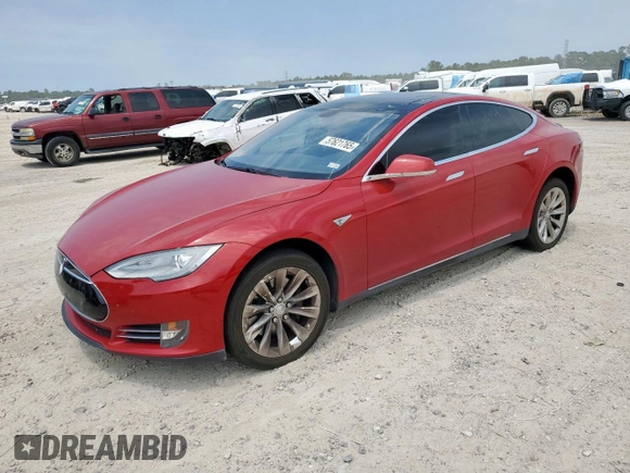 2013 Tesla Model S Performance с VIN 5YJSA1DP0DFP18903, выставлен на аукционе Copart как лот 57621765 с пробегом 120 002 миль миль и Списание • Salvage title. История ставок и продаж доступна на DreamBid. Изображение 1.