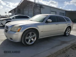 2006 Dodge Magnum R/T z VIN 2D4GV572X6H126376, wystawiony jako Copart lot #49714425 z przebiegiem 59 028 mil mil oraz Tytuł czysty. Historia ofert i sprzedaży dostępna na DreamBid. Obrazek 1.