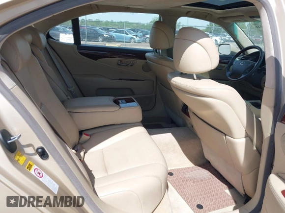 2008 Lexus LS 460 LWB with VIN JTHGL46F985030541, listed as a IAAI auction lot 42078316 with 248,187 mi miles. Bid and sale history available at carsss.com. Image 8.