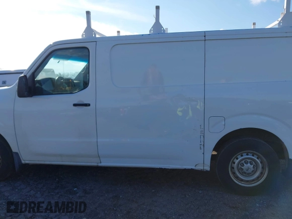 2016 Nissan NV SL with VIN 1N6BF0KY5GN809353, listed as a IAAI auction lot 41446419 with 190,805 mi miles and . Bid and sale history available at DreamBid. Image 14.
