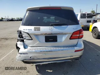 2017 Mercedes-Benz GLS 450 z VIN 4JGDF6EE8HA855120, wystawiony jako Copart lot #61001475 z przebiegiem 98 703 mil mil oraz Szkoda całkowita • Salvage title. Historia ofert i sprzedaży dostępna na DreamBid. Obrazek 6.