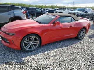 2018 Chevrolet Camaro 1LT z VIN 1G1FB3DS5J0162539, wystawiony jako Copart lot #52697105 z przebiegiem Nie podano mil oraz Szkoda całkowita • Salvage title. Historia ofert i sprzedaży dostępna na DreamBid. Obrazek 1.