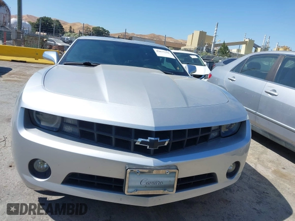 2011 Chevrolet Camaro 1LT with VIN 2G1FB1ED0B9199638, listed as a IAAI auction lot 42677358 with 106,128 mi miles and . Bid and sale history available at DreamBid. Image 6.