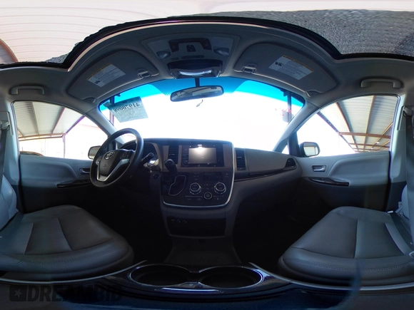 2015 Toyota Sienna XLE с VIN 5TDYK3DC9FS611086, выставлен на аукционе IAAI как лот 41970098 с пробегом 59 154 миль миль и . История ставок и продаж доступна на DreamBid. Изображение 20.