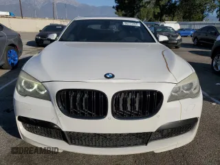 2015 BMW 7 Series 740Li with VIN WBAYE4C51FD947047, listed as a Copart auction lot 86773284 with 90,714 mi miles and Salvage Title. Bid and sale history available at DreamBid. Image 5.