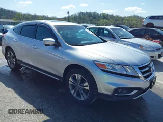 2014 Honda Crosstour EX-L with VIN 5J6TF2H52EL002338, listed as a IAAI auction lot 41957849 with 148,854 mi miles. Bid and sale history available at carsss.com. Image 1.