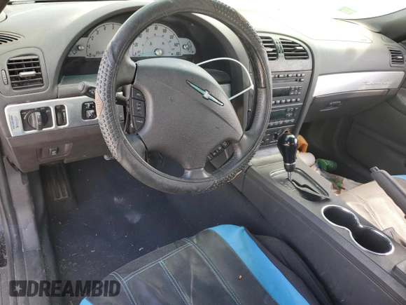2002 Ford Thunderbird Hardtop Premium with VIN 1FAHP60A12Y120989, listed as a Copart auction lot 77573084 with Not Provided miles and Salvage Title. Bid and sale history available at DreamBid. Image 8.