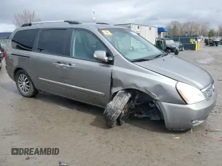 2011 Kia Sedona EX with VIN KNDMH4C78B6400933, listed as a Copart auction lot 57742344 with 218,170 mi miles and Salvage Title. Bid and sale history available at carsss.com. Image 4.