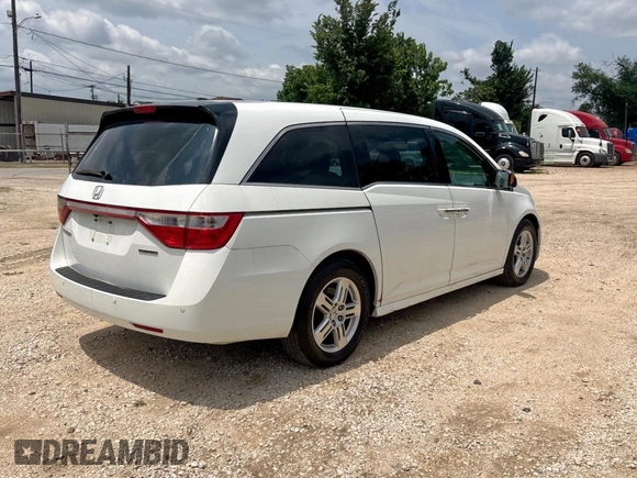 2011 Honda Odyssey Touring с VIN 5FNRL5H92BB008426, выставлен на аукционе Copart как лот 59419585 с пробегом 245 087 миль миль и Чистый • Clean title. История ставок и продаж доступна на DreamBid. Изображение 4.