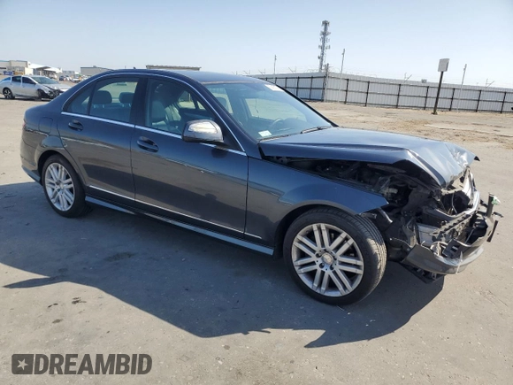 2008 Mercedes-Benz C 300 Sport with VIN WDDGF54X38F128877, listed as a Copart auction lot 59931295 with 190,383 mi miles and Salvage title. Bid and sale history available at DreamBid. Image 4.
