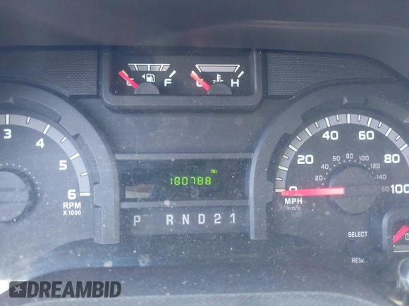 2013 Ford Econoline Passenger XL with VIN 1FBSS3BL0DDB34697, listed as a IAAI auction lot 42056699 with 180,788 mi miles. Bid and sale history available at carsss.com. Image 7.