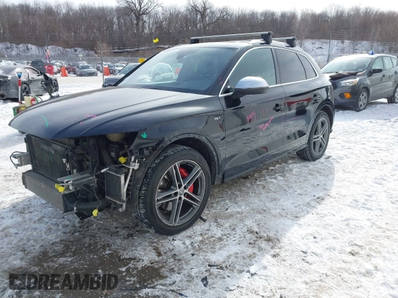 2018 Audi SQ5 Premium Plus z VIN WA1A4AFY1J2169617, wystawiony jako IAAI lot #41619017 z przebiegiem 53 477 mil mil oraz . Historia ofert i sprzedaży dostępna na DreamBid. Obrazek 2.