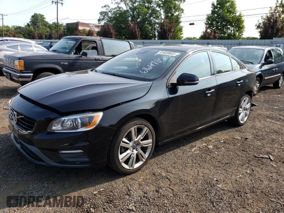 2017 Volvo S60 Dynamic with VIN YV126MFL2H2431367, listed as a Copart auction lot 61649853 with 80,635 mi miles. Bid and sale history available at carsss.com. Image 1.